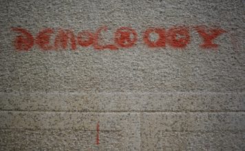 Foto di Marija Zaric su Unsplash