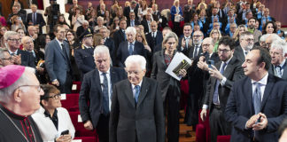 Messina - Il Presidente della Repubblica Sergio Mattarella a Messina, in occasione della cerimonia di inaugurazione dell’anno accademico 2024/2025 dell’Università degli Studi di Messina e al conferimento del Dottorato honoris causa in Scienze delle Pubbliche Amministrazioni al Presidente della Repubblica. (Foto di Paolo Giandotti - Ufficio Stampa per la Stampa e la Comunicazione della Presidenza della Repubblica). Fonte: Quirinale.it