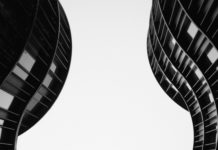 Foto di Joakim Nådell su Unsplash