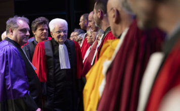 Il Presidente della Repubblica, Sergio Mattarella in occasione della cerimonia di consegna dell’onorificenza accademica di Dottore Honoris Causa dall’Università di Aix-Marseille (foto di Francesco Ammendola - Ufficio per la Stampa e la Comunicazione della Presidenza della Repubblica)