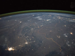 India-Pakistan Border at Night, ISS Expedition 45 crew, Public domain, via Wikimedia Commons