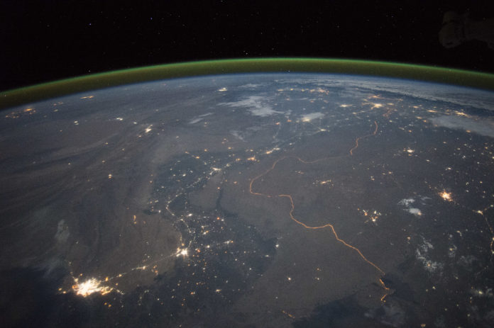 India-Pakistan Border at Night, ISS Expedition 45 crew, Public domain, via Wikimedia Commons