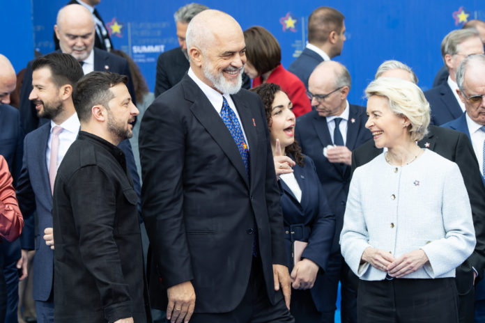 Ursula von der Leyen, Edi Rama, Volodymyr Zelensky a Tirana, 16/05/2025. Photographer: Aurore Martignoni, COPYRIGHT: European Union, 2025, Source: EC - Audiovisual Service