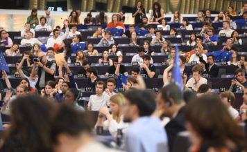 European Youth Event (EYE 2023) - Plenary session, Fotografo: Philippe STIRNWEISS Copyright: © European Union 2023 - Source : EP Termini d'uso: Identification of origin mandatory