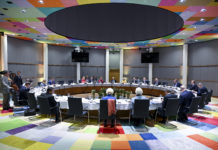 Se nemmeno la notte porta consiglio al Consiglio Europeo Roundtable (Euro Summit), Copyright: European Union. Event: European Council - October 2025.