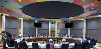 Se nemmeno la notte porta consiglio al Consiglio Europeo Roundtable (Euro Summit), Copyright: European Union. Event: European Council - October 2025.