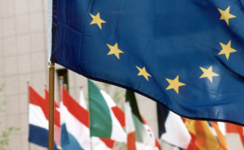 Unione Europea di fronte al suo incerto futuro Source EC - Audiovisual Service Cooperators Producer : CE - Service audiovisuel Photographer : Georges Boulougouris Copyright European Communities, 1998