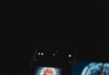 Foto di Aidin Geranrekab su Unsplash