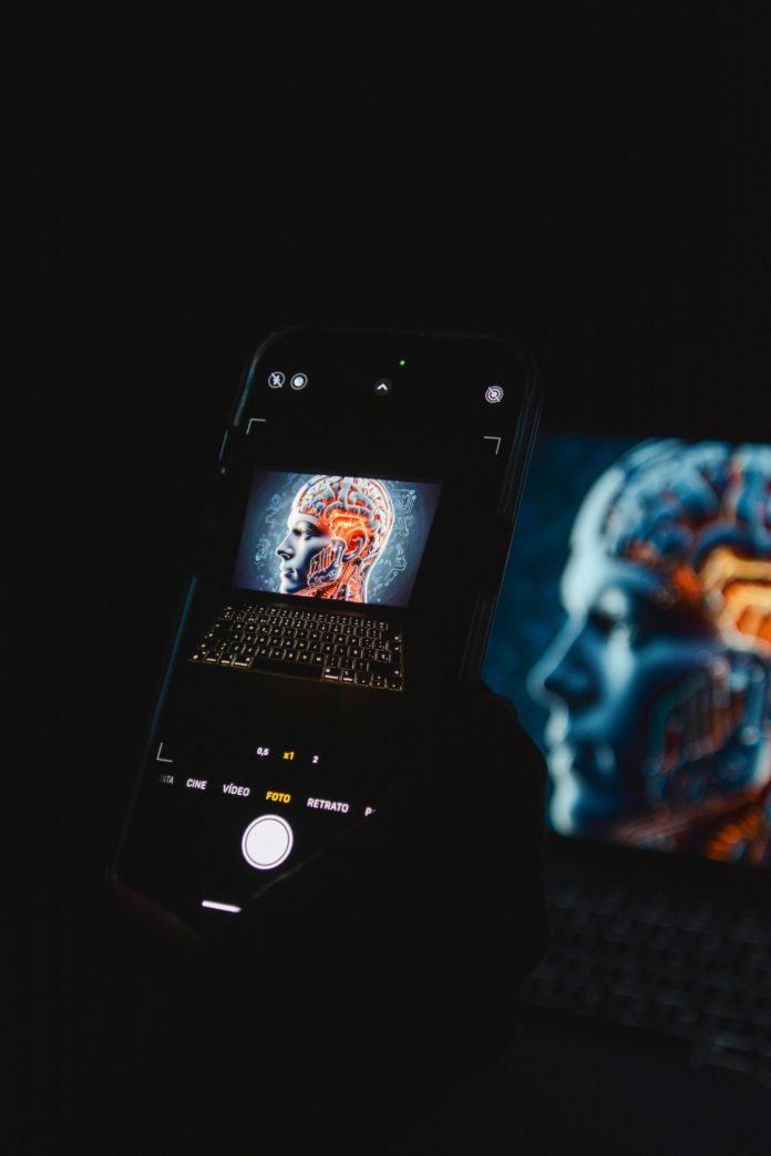 Foto di Aidin Geranrekab su Unsplash