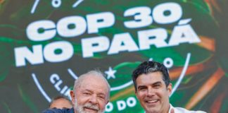 Palácio do Planalto from Brasilia, Brasil, CC BY 2.0 , via Wikimedia Commons