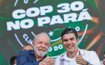 Palácio do Planalto from Brasilia, Brasil, CC BY 2.0 , via Wikimedia Commons