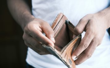 Foto di Towfiqu barbhuiya su Unsplash