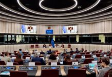Participation of Hadja Lahbib, European Commissioner, in the Side Event to the Sakharov Prize ceremony on the Protection of Humanitarian Personnel. Source EC - Audiovisual Service Cooperators Producer : CE - Service audiovisuel Photographer : Valentine Zeler Copyright European Union, 2025.