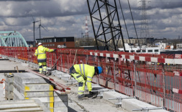 Lavoro di qualità UE: la doppia sfida tra tutele sociali e agilità globale Source EC - Audiovisual Service Cooperators Producer : CE - Service audiovisuel Photographer : Lukasz Kobus Copyright European Union, 2025