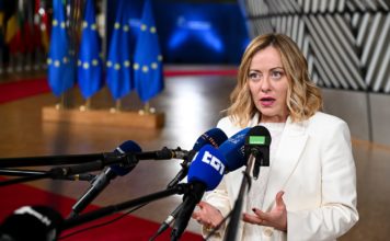 Le parole scivolose nella conferenza stampa di Meloni © European Union, 1998 – 2026, Attribution, via Wikimedia Commons