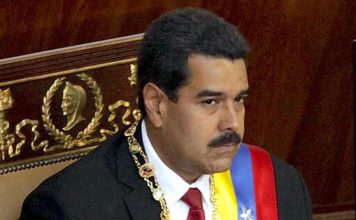 Cancillería del Ecuador from Ecuador, CC BY-SA 2.0 , via Wikimedia Commons