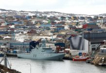 Foto di 66 north su Unsplash