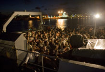 L’esternalizzazione delle frontiere dell’UE e gli accordi con la Libia Source EC - Audiovisual Service Cooperators Photographer : Olivier Jobard Copyright European Communities, 2008