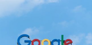 Foto di Pawel Czerwinski su Unsplash