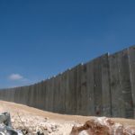 Justin McIntosh, CC BY 2.0, via Wikimedia Commons