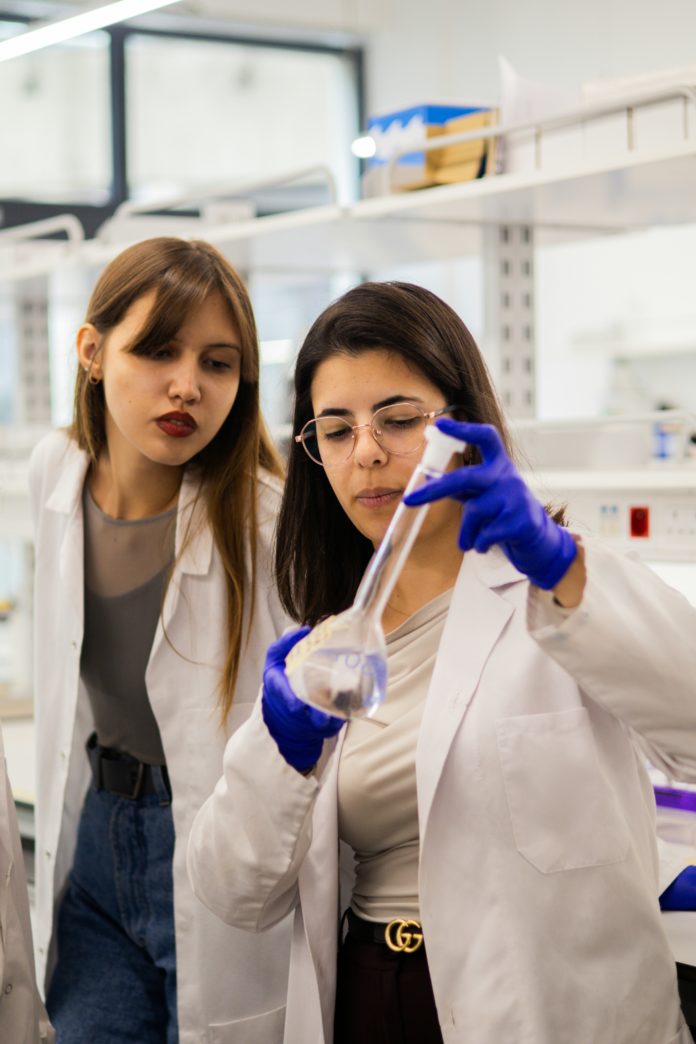 Foto di Faustina Okeke su Unsplash