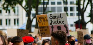 20 febbraio, Giornata mondiale della giustizia sociale Foto di Malu Laker su Unsplash