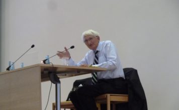 Jurgen Habermas nel Pantheon d’Europa Nikolas Becker, CC BY-SA 3.0, via Wikimedia Commons