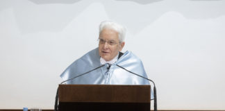 Il Presidente della Repubblica Sergio Mattarella in occasione della cerimonia di consegna dell’onorificenza accademica di Dottore Honoris Causa conferita dall’Università di Salamanca (Copyright: foto di Francesco Ammendola - Ufficio per la Stampa e la Comunicazione della Presidenza della Repubblica)