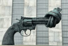 Foto di Maria Lysenko su Unsplash