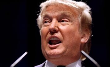 I regali all’UE dei signori della guerra Gage Skidmore from Peoria, AZ, United States of America, CC BY-SA 2.0, via Wikimedia Commons