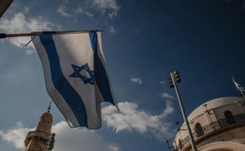 Foto di Levi Meir Clancy su Unsplash