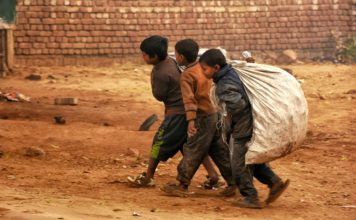 Povertà ed esclusione sociale: ancora 92 milioni di europei vulnerabili Foto di Dulana Kodithuwakku su Unsplash