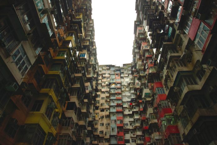 Foto di raghul ayyasamy su Unsplash