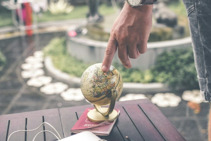 Foto di Artem Beliaikin su Unsplash
