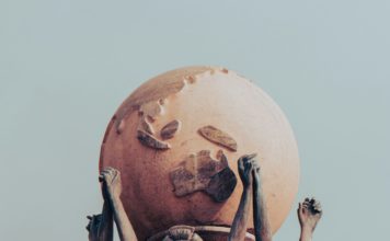 24 giugno, giornata internazionale delle donne in diplomazia Foto di Roman Petrov su Unsplash
