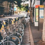 La pianificazione sostenibile della mobilità urbana dell’UE arriva alla sua terza edizione Foto di ZACHARY STAINES su Unsplash