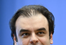 Il ministro delle finanze greco propone una nuova risorsa propria dell’UE per il prossimo QFP © European Union, 1998 – 2026, Attribution, via Wikimedia Commons