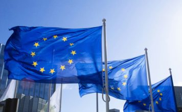 Difendere i valori dell’Unione Europea, un appello alla democrazia da Sofia Foto di ALEXANDRE LALLEMAND su Unsplash