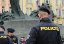 La Commissione propone nuove misure contro la criminalità transfrontaliera e il terrorismo Foto di Daniel Silva su Unsplash