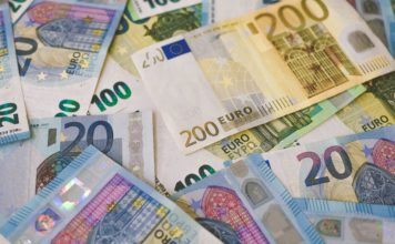 VIDEO | Fondi europei e territorio: il Quadro Finanziario Pluriennale 2028-2034 dell’UE – come si adotta il Quadro Finanziario Pluriennale? Foto di Ibrahim Boran su Unsplash