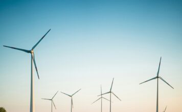 I progressi dell’UE nella transizione verde equa Foto di Moritz Lange su Unsplash