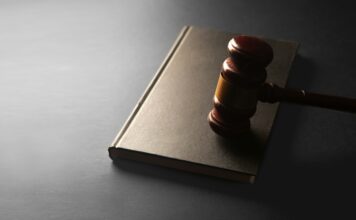 La condizionalità dello Stato di diritto nel nuovo bilancio UE 2028-2034 Foto di Sasun Bughdaryan su Unsplash