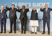 BRICS e iI Vertice di un altro mondo 15th BRICS SUMMIT, Public domain, via Wikimedia Commons