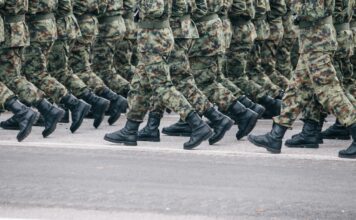 Difesa comune UE, cara e lontana Foto di Filip Andrejevic su Unsplash