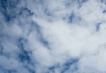 SOS Ucraina: 3 miliardi di euro approvati dal Consiglio e 92 milioni dalla Norvegia Foto di Madara su Unsplash