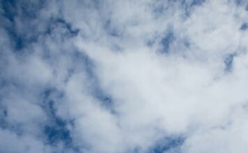 SOS Ucraina: 3 miliardi di euro approvati dal Consiglio e 92 milioni dalla Norvegia Foto di Madara su Unsplash