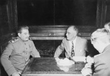 Unione Europea, preda degli imperi Conferenza di Yalta War Office official photographer, Public domain, via Wikimedia Commons