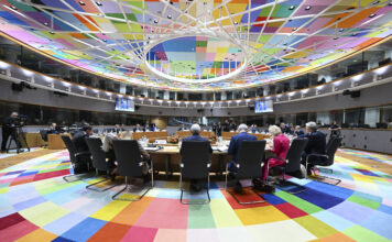 L’escalation sul bilancio UE tra tagli, veti e la protesta dei Commissari Roundtable Copyright: European Union