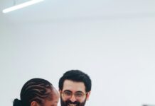 Foto di Amari Shutters su Unsplash